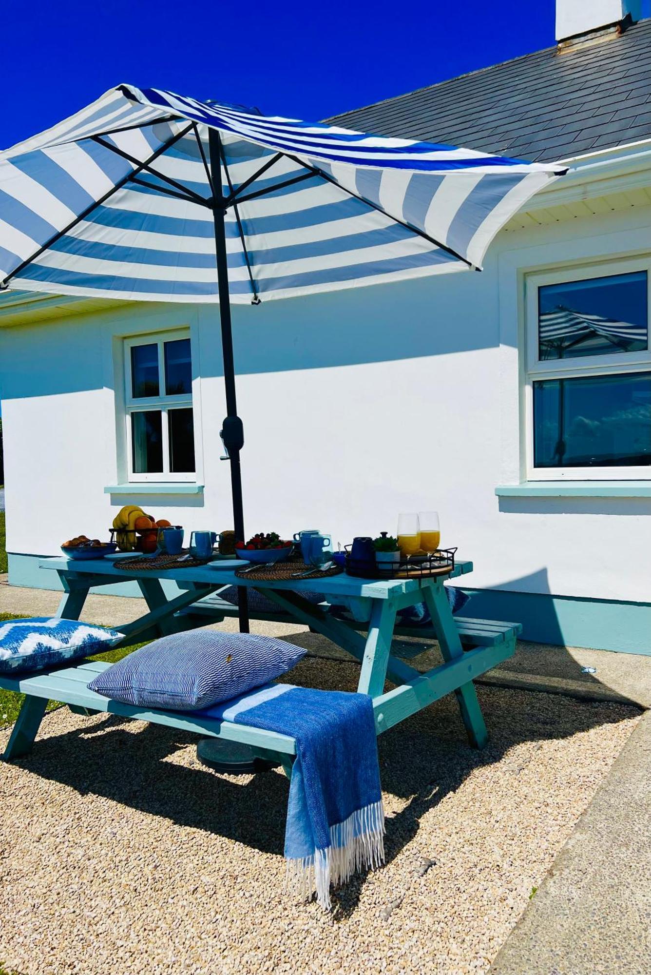 Armada Cottages Spanish Point Eksteriør billede