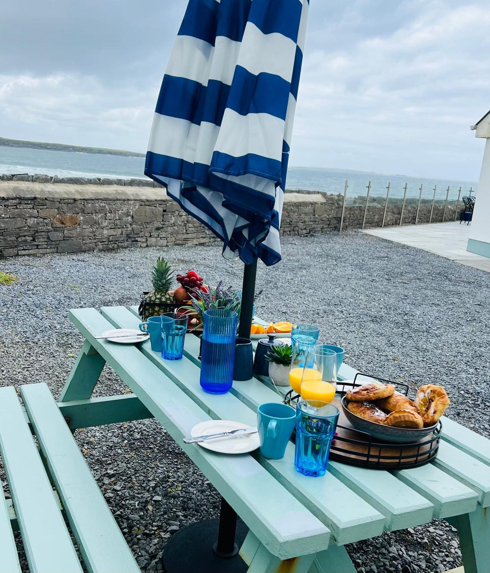Armada Cottages Spanish Point Eksteriør billede
